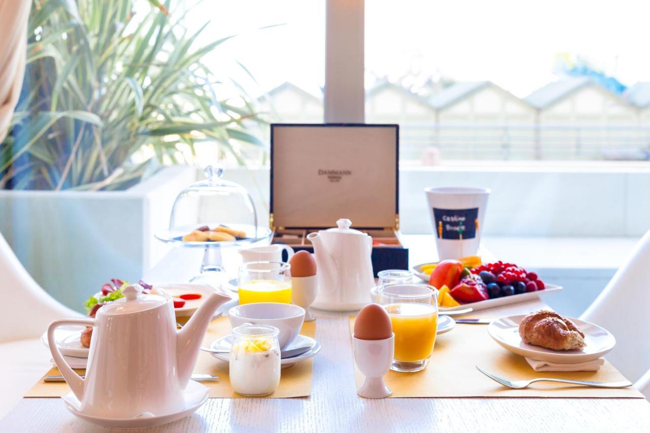 Excelsior Hotel, Spa & Lido 페자로 외부 사진