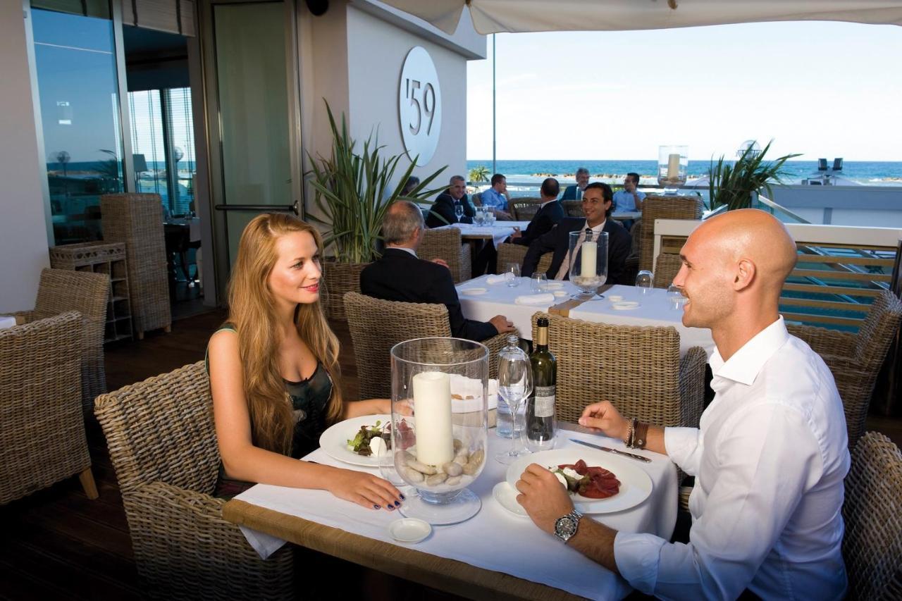 Excelsior Hotel, Spa & Lido 페자로 외부 사진