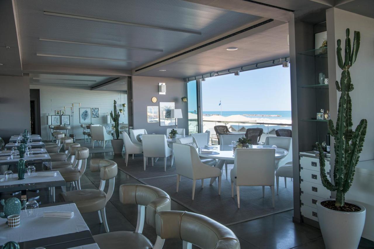 Excelsior Hotel, Spa & Lido 페자로 외부 사진