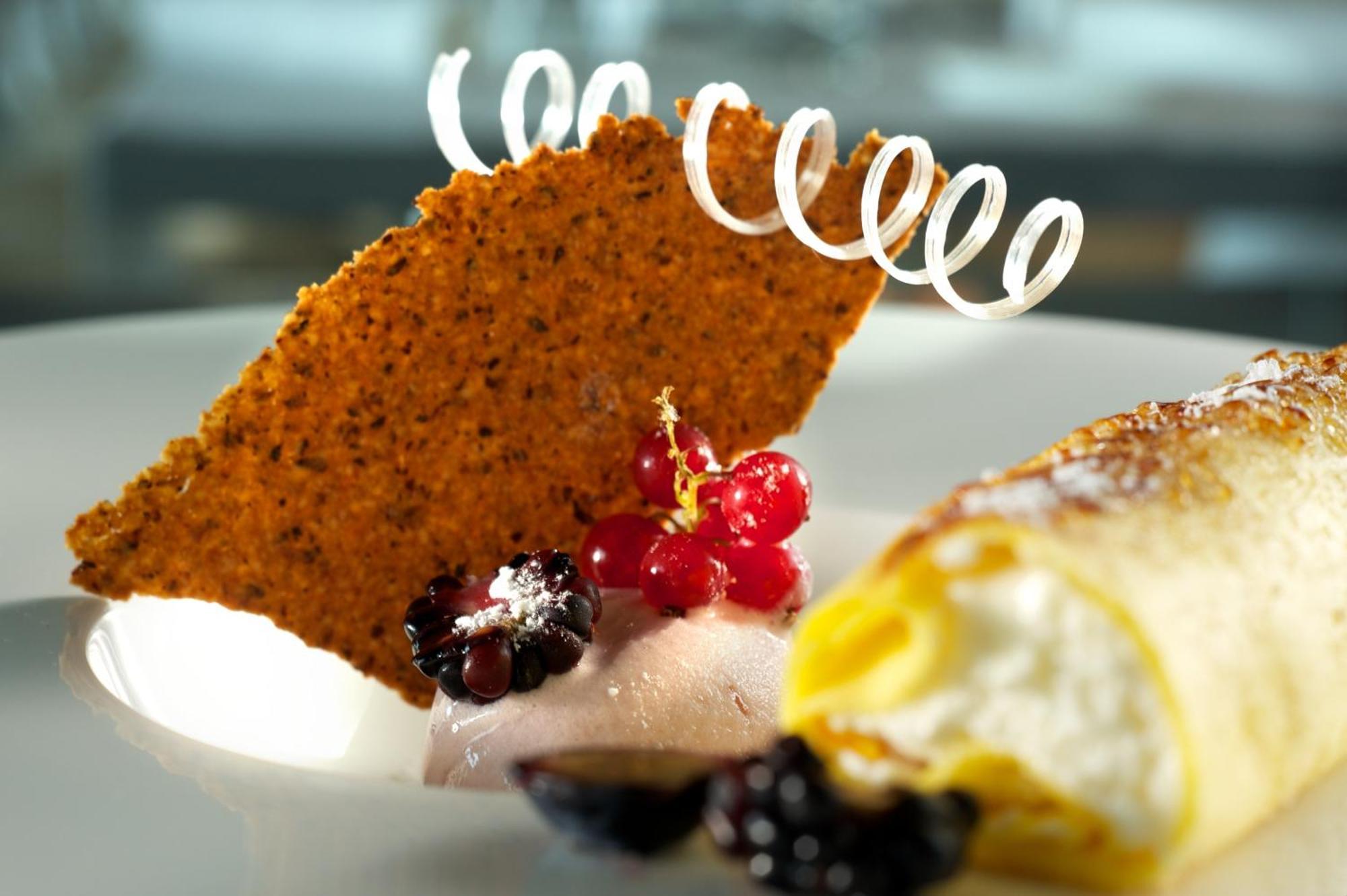 Excelsior Hotel, Spa & Lido 페자로 외부 사진