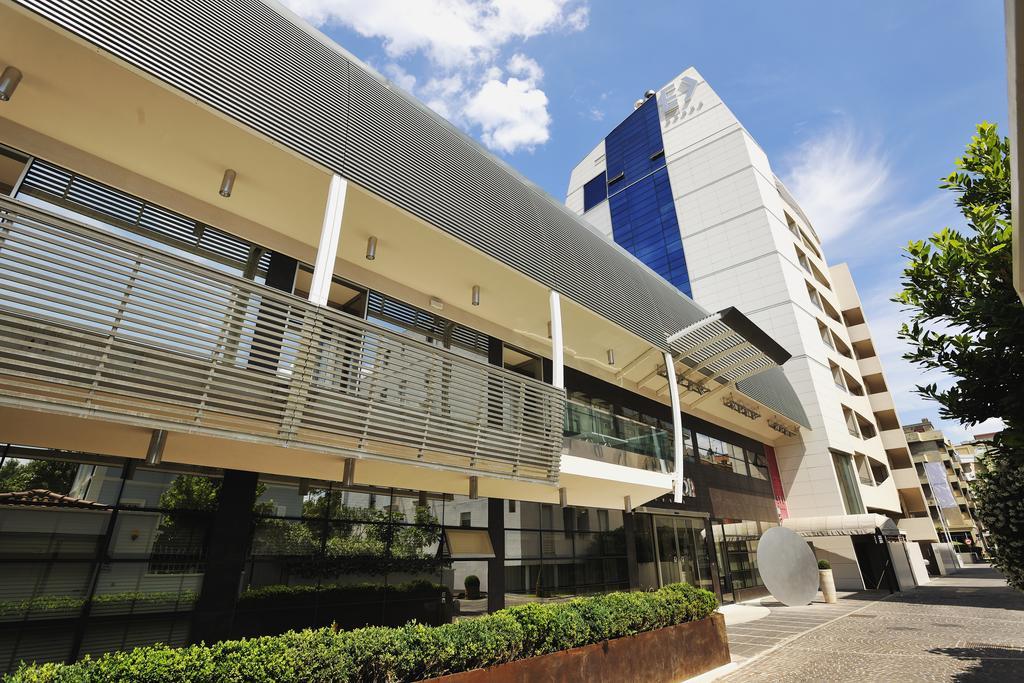 Excelsior Hotel, Spa & Lido 페자로 외부 사진