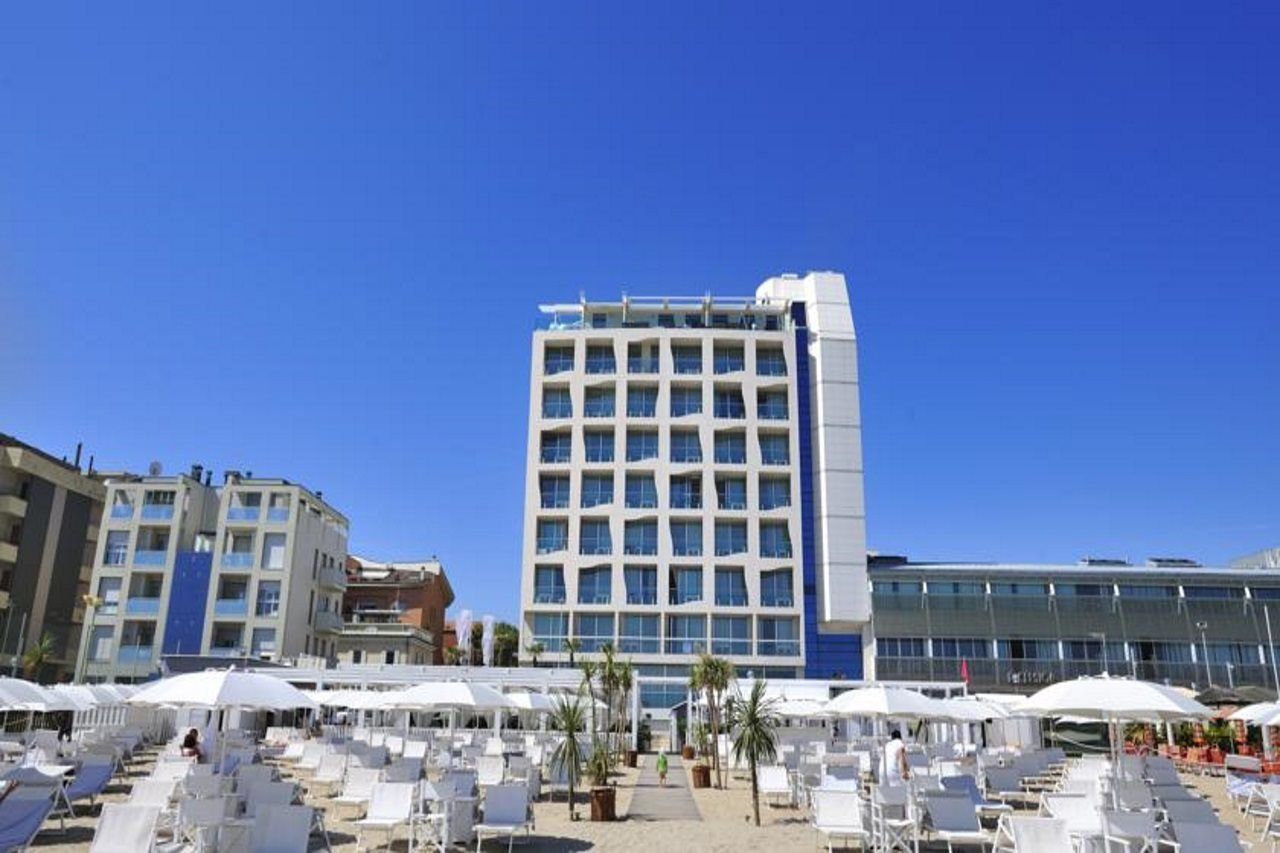 Excelsior Hotel, Spa & Lido 페자로 외부 사진
